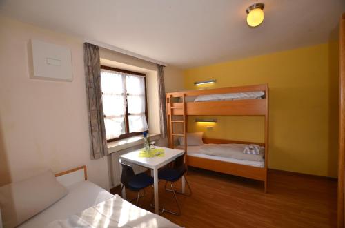 Dreibettzimmer