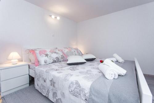 Studio Apartment Vasilj, Split (photo 2)