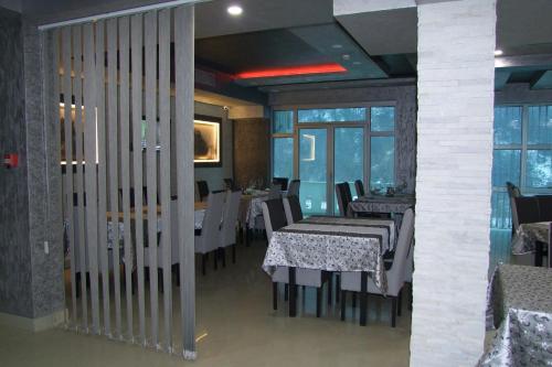 B&B Hisar International - image 10