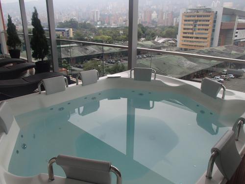 Programlehetőségek, Hotel Sixtina Plaza Medellin in Laureles