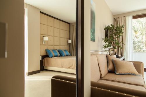 Junior Suite with Garden View