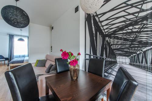 Chmielna Warsaw Cental Station P&O Serviced Apartments - image 9