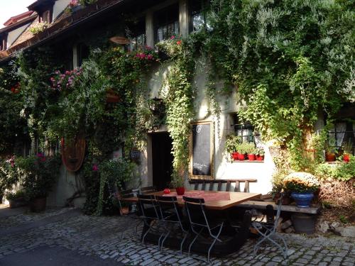 Altfraenkische Weinstube - Rothenburg ob der Tauber