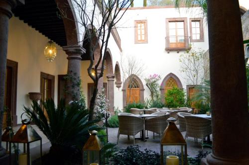 132681465 Hotel Casa Blanca 7