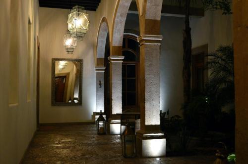 132681517 Hotel Casa Blanca 7