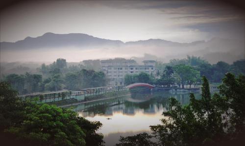 Exterior view, 柳營尖山埤 Liuying Jianshanpi Resort in Dongshan District