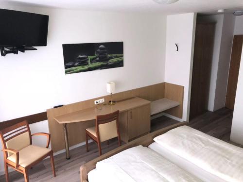 RUTHMANN-Rheinblick GARNI Room Type - Double Room with Balcony