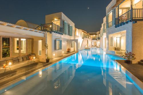 Swimming pool, Resort De Paskani in Khao Takiab Beach Front