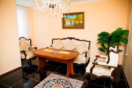 Koplietošanas atpūtas telpa ar TV, Hotel Nurlytau in Borovoja