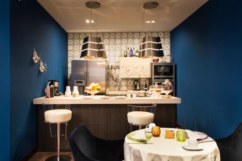 Seadmed, Hotel Hierbaluisa in Alarcon