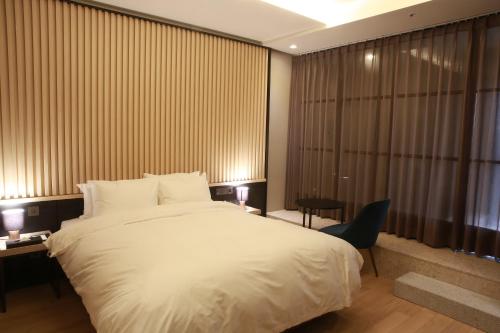 Hotel East9 Hotel East9 is a popular choice amongst travelers in Gangneung-si, whether exploring or just passing through. Offering a variety of facilities and services, the property provides all you need for a go