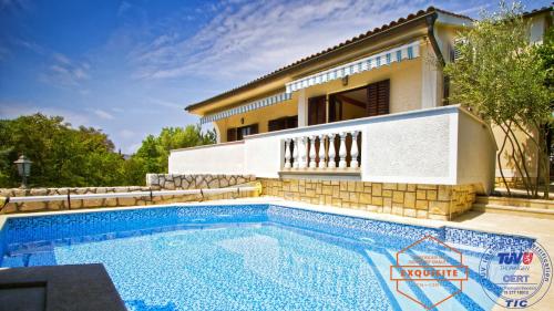 Villa Kovach - Accommodation - Krk