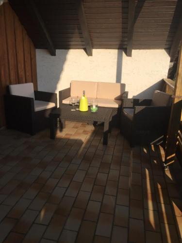 陽台/露台, Grosszügig und komfortabel:Ferienwohnung im Bayerischen Wald! (Grosszugig und komfortabel:Ferienwohnung im Bayerischen Wald!) in 韋森費爾登