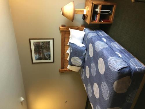 Boulder Creek Inn - image 8