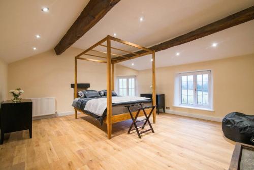 Luxury Retreat In Rainow - 4 Bedroom Home, , Cheshire