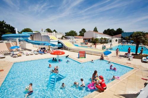 Mobil-home 6/8 Pers 471 camping 4*