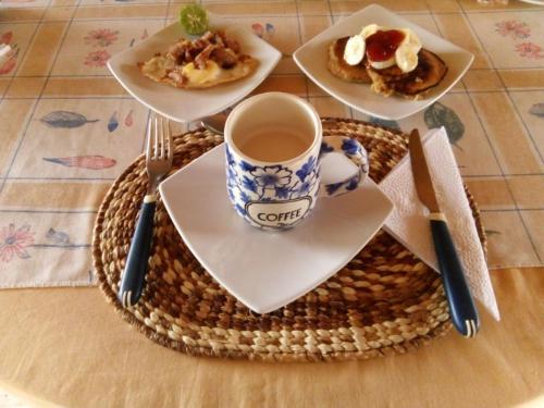 Étterem, Buganvilla Guest House in Santa Elena