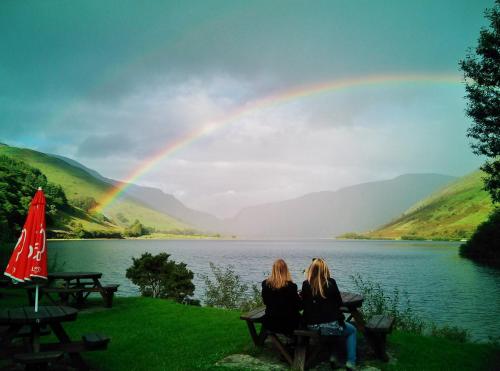 Pen-Y-Bont Hotel