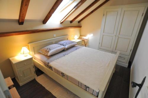 Three-Bedroom Holiday Home  room in Seaside holiday house Zadar - Diklo Zadar - 14856