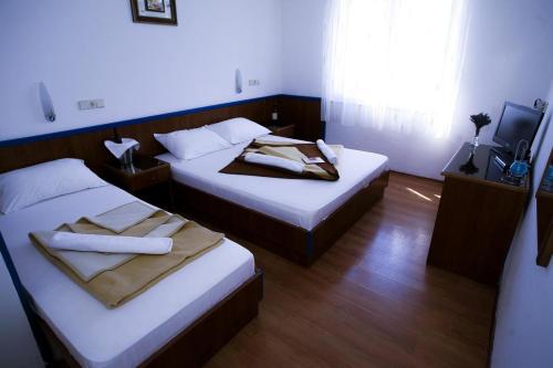  Triple Room Drasnice 3329s in Drašnice