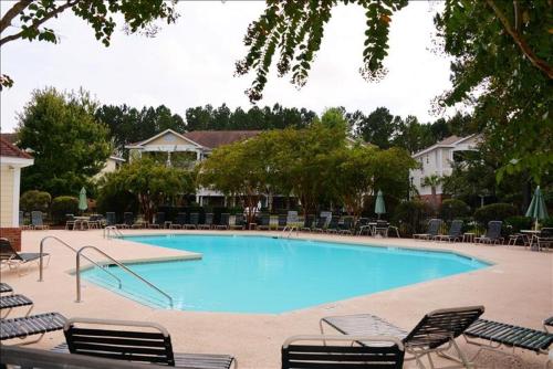 1233 River Crossing Condo