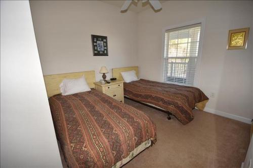 1233 River Crossing Condo - image 3