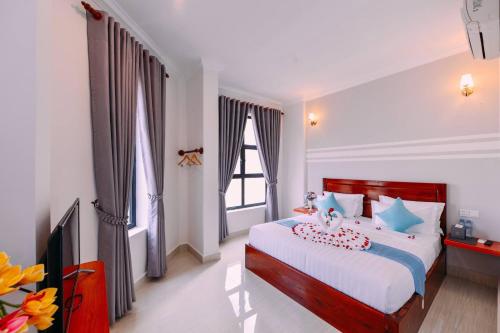 Sky Palace Boutique Hotel near White Elephant Pagoda (Wat Tahm-rai-saw)