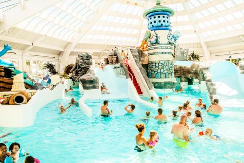 สระว่ายน้ำ, Vastervik Resort in เว็สเตอร์วีค