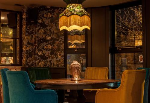 House Belfast Hotel - image 4