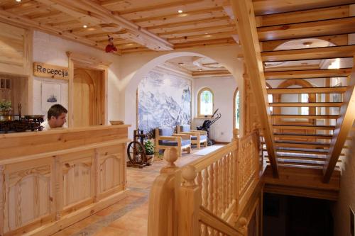 Hall, Garni Hotel Berc in Bled