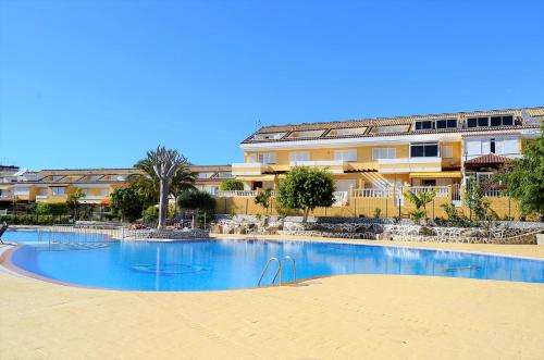  Townhouse El Camison in Playa de las Americas