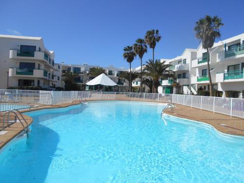 . RealRent Costa Teguise Beach