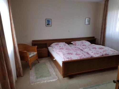 Ferienwohnung, Monteurwohnung "Strunde" in Bergisch Gladbach