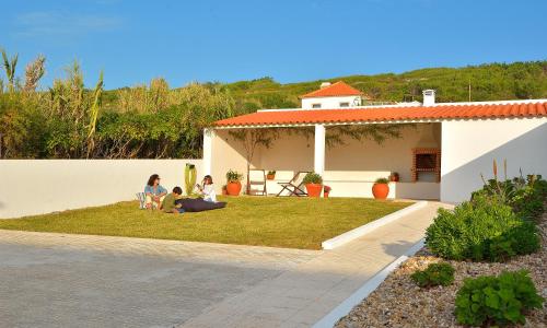 Villa over the Ocean in Magoito-Sintra