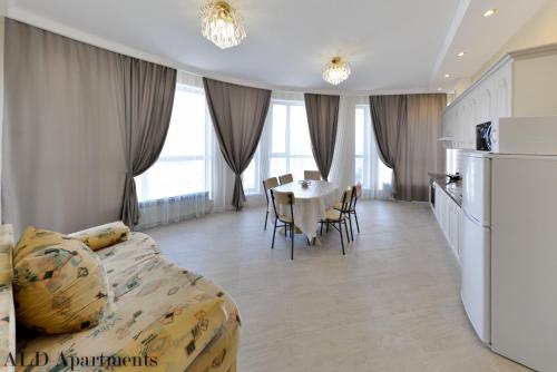 Apartment Lux 177 A, ЭКСПО, Mega Silky Way