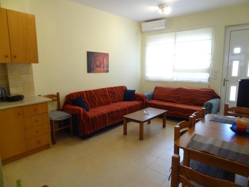  PERLIA comfortable and relaxing apartment in Poros