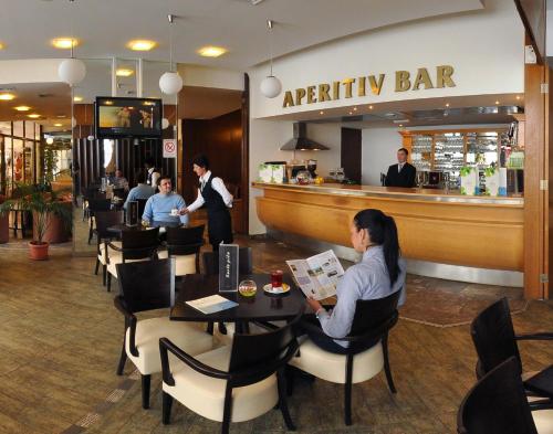 Pub/Lounge, Medical and Spa Centre Merkur in Vrnjacka Banja