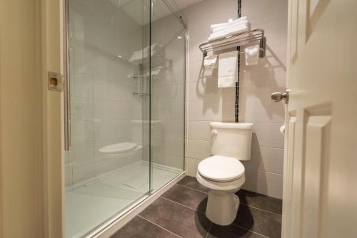 Hôtel et Suites Le Dauphin Drummondville