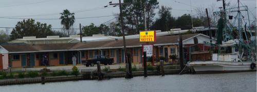 Cajun Inn Motel in ฮาราฮัน (LA)