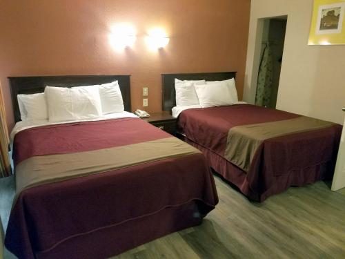Americas Best Value Inn Ozona - image 12