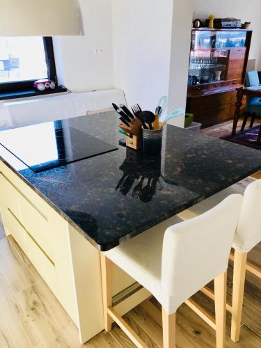 ห้องครัว, Dom na Bravacove in สตารีสโมโคแวค