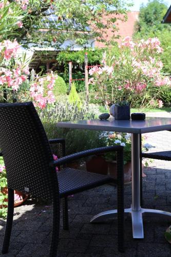 Hotel-Gasthaus Engel Luttingen 3.1km von Laufenburg (Baden) entfernt