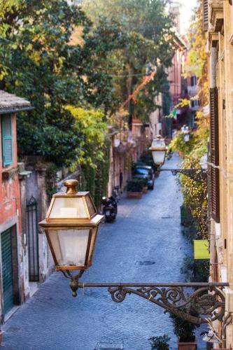 Canova Rooms in Spanish Steps - main image
