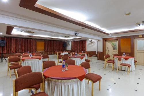 Hotel Woodland Kolhapur