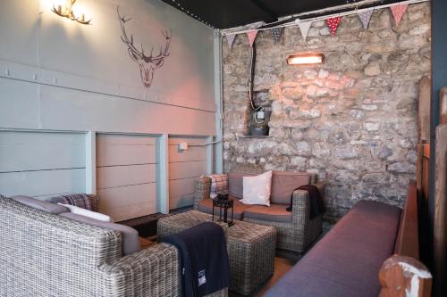 The Golden Lion at Settle - image 8