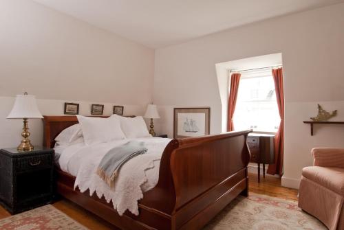 Marshall Slocum Inn - image 9