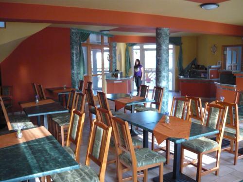 Restaurante, Erika Pension in Keszthely