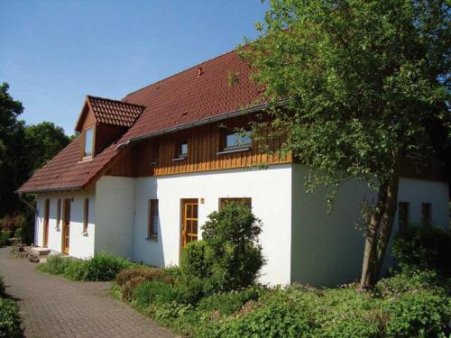 Holiday Home in Germany with Garden Terrace in Bredenborn, Deutschland