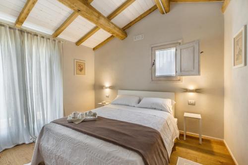 Tenuta Petra Bianca - image 8