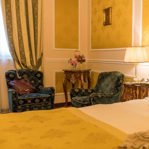 133096869 Hotel Bernini Palace